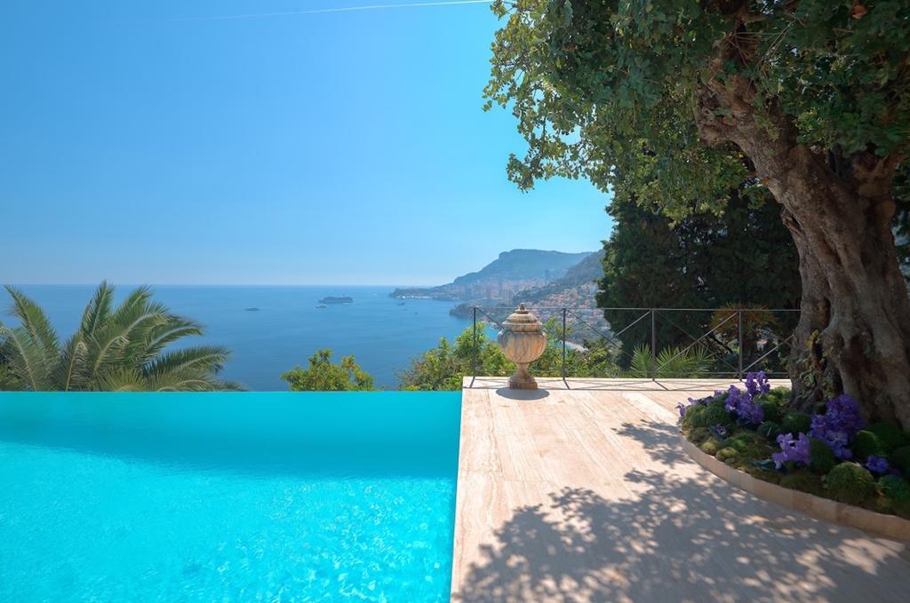 Luxurious Villa Overlooking Monaco Roquebrune-Cap-Martin Bagian luar foto