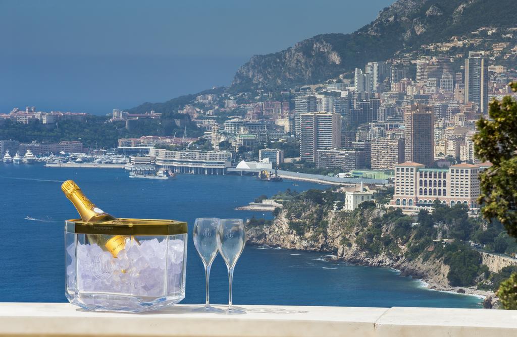 Luxurious Villa Overlooking Monaco Roquebrune-Cap-Martin Bagian luar foto