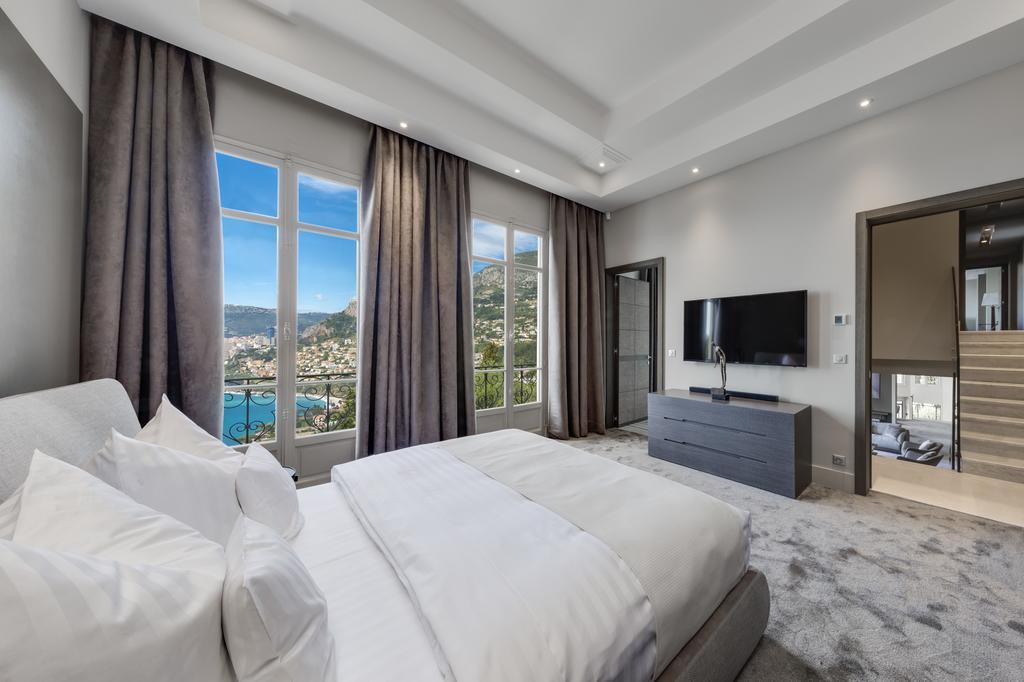 Luxurious Villa Overlooking Monaco Roquebrune-Cap-Martin Bagian luar foto