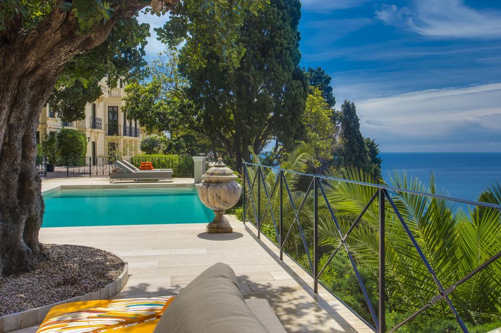 Luxurious Villa Overlooking Monaco Roquebrune-Cap-Martin Bagian luar foto